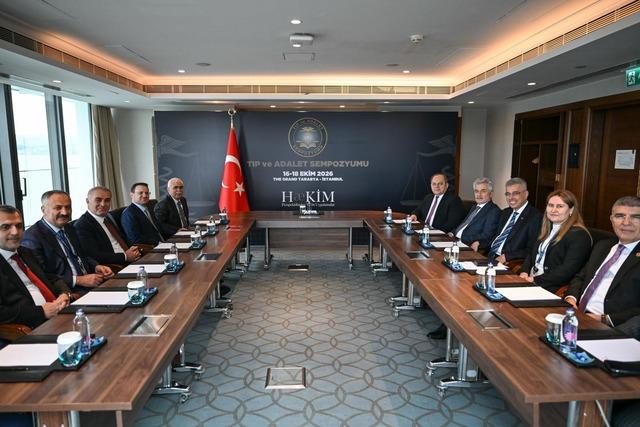 Bakan Gürlek: Sağlık çalışanlarımıza yönelen şiddet bizim kırmızı çizgimizdir 2