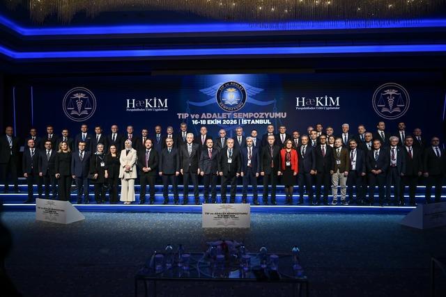 Bakan Gürlek: Sağlık çalışanlarımıza yönelen şiddet bizim kırmızı çizgimizdir 3