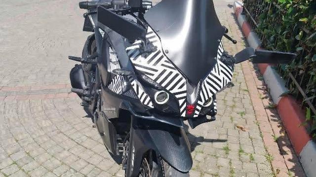 Avcılar'da motosiklet hırsızlığı kamerada