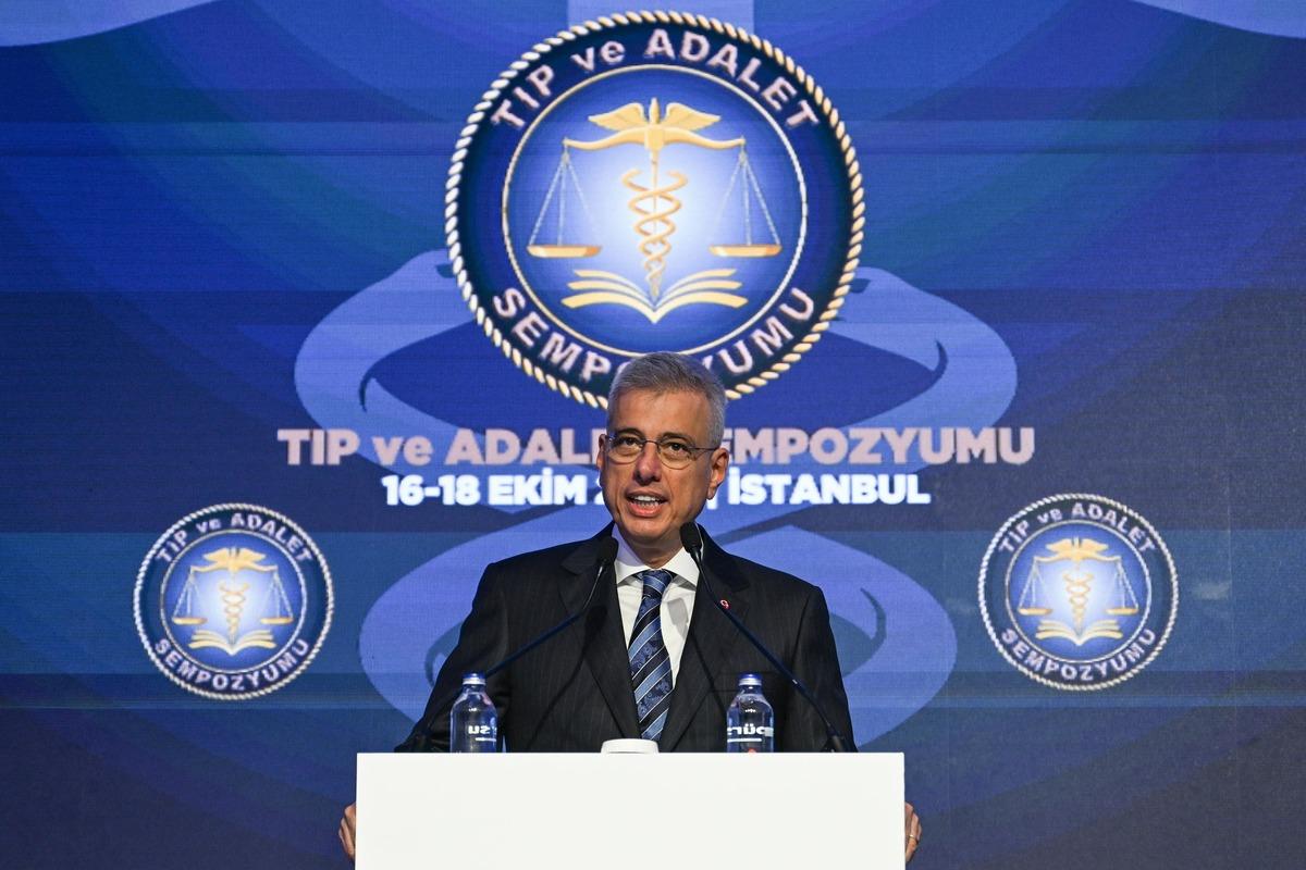 Sağlık Bakanı Memişoğlu Tıp ve Adalet Sempozyumu&rsquo;nda konuştu 1