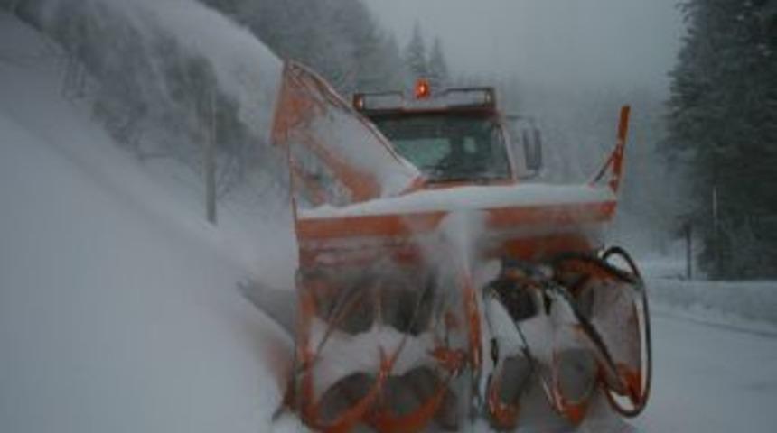 Bursa'da 40 k&ouml;y yolu kapalı