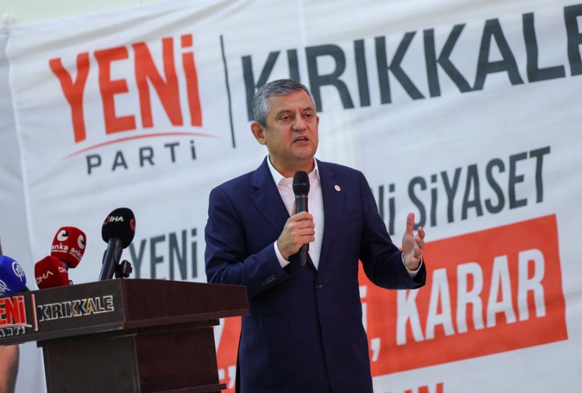 9 belediye başkanı AK Parti ye mi ge&ccedil;ecek?  &Ouml;zg&uuml;r &Ouml;zel den sert mesaj: &ldquo;Yeni ihanetlerle y&uuml;zleşebiliriz&rdquo; 2