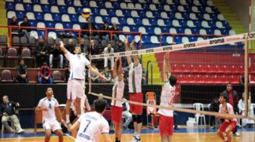 Antakya Belediyesi erkek voleybol takımı 3&ndash;0 galip
