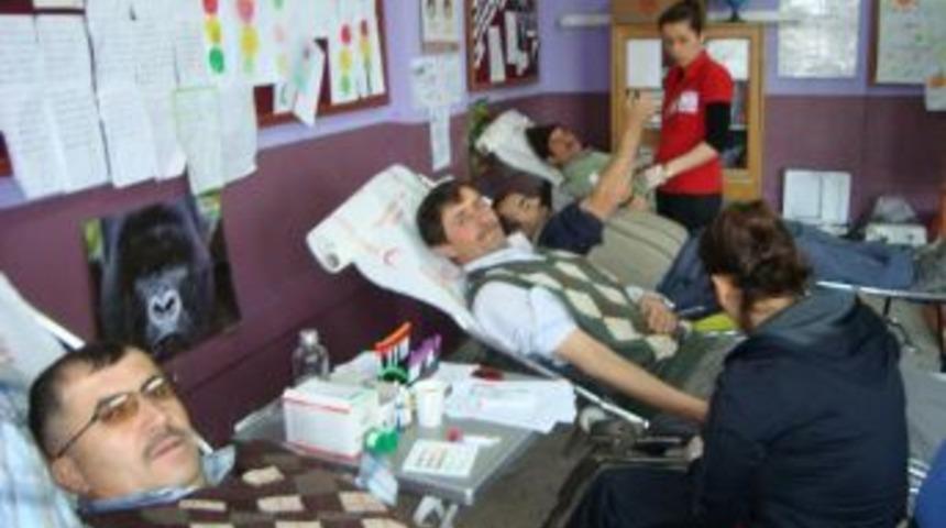 &Ccedil;atak İ&Ouml;O 80 &uuml;nite kan topladı