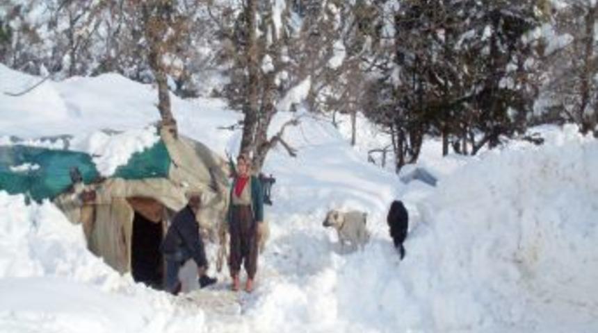 Giden Gelmez Dağları&rsquo;nda mahsur kalan &ccedil;ift 48 saatte kurtarıldı