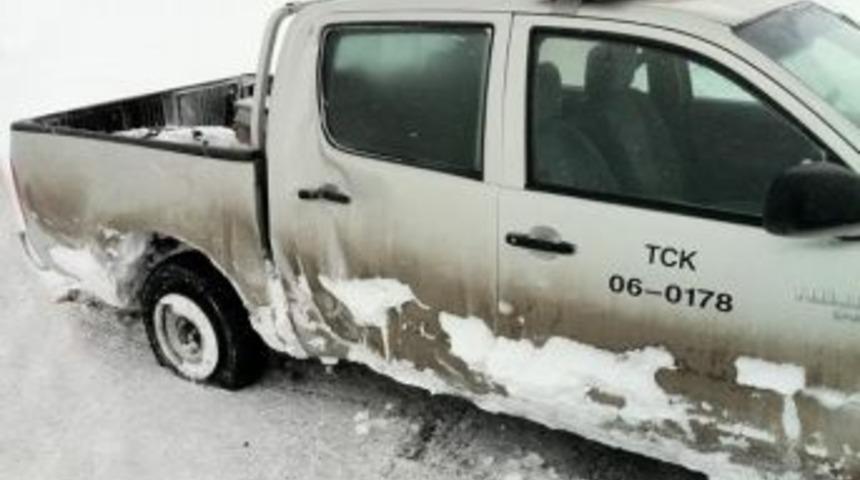 Ağrı Karayolları Şube Şefi &Ouml;zt&uuml;rk kaza ge&ccedil;irdi