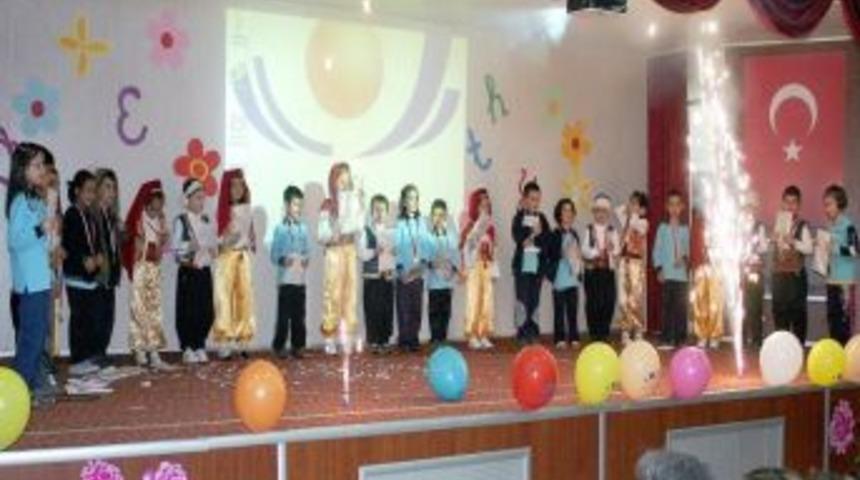 Okuma ve yazmayı &ouml;ğrenmenin mutluluğunu yaşadılar