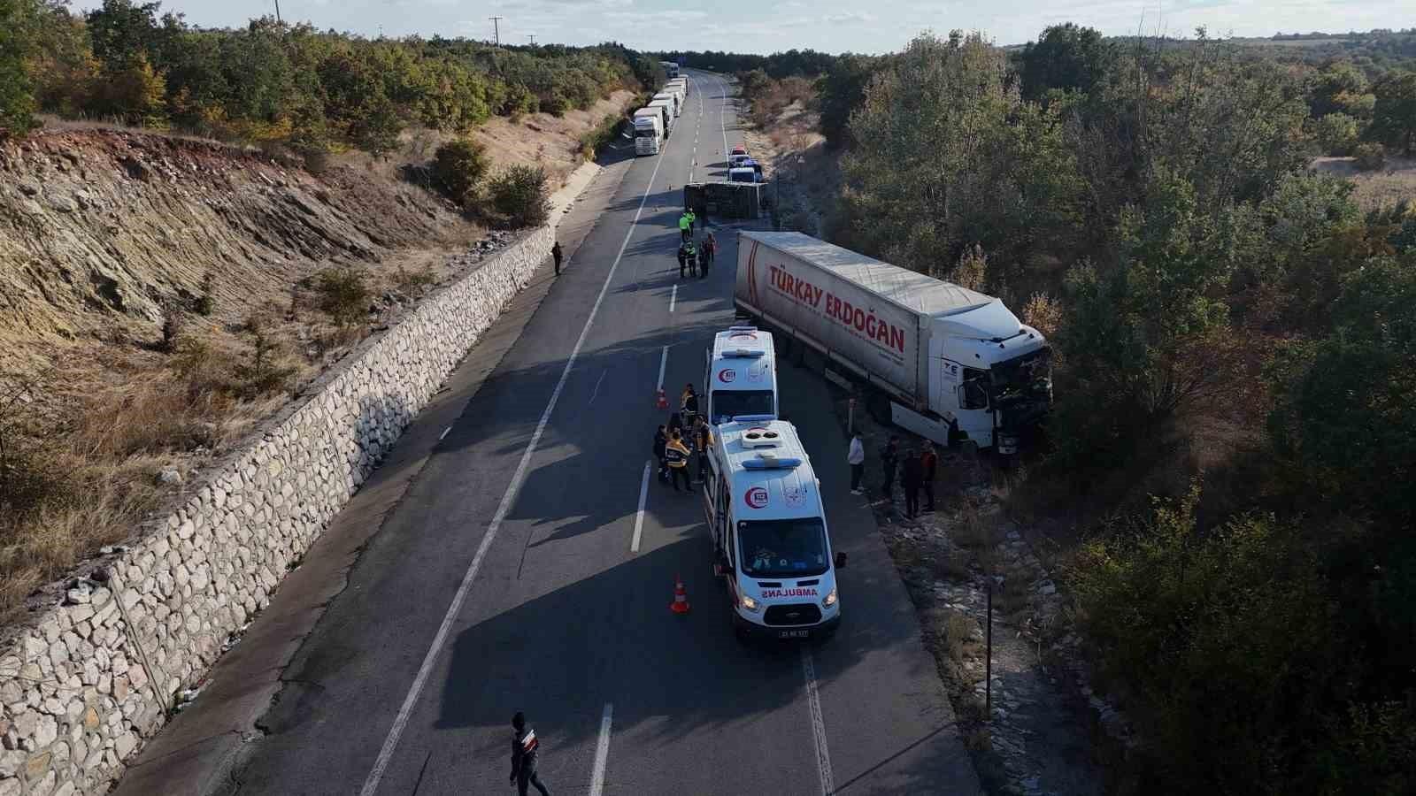 Edirne’de feci kaza! 4 kişi yaralandı