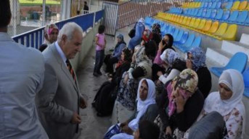 Siirt'te 53 bin 382 muhta&ccedil; vatandaşa yardım eli uzatıldı