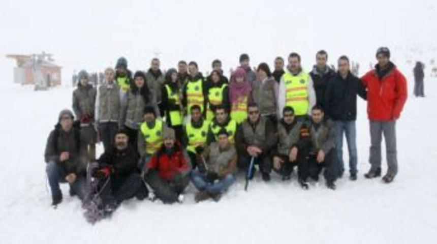 MUDOSK '&Ccedil;ığ Arama Kurtarma Eğitimi'ni tamamladı