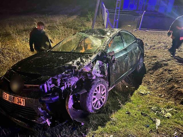 Elazığ’da trafik kazası! 2 yaralı 1