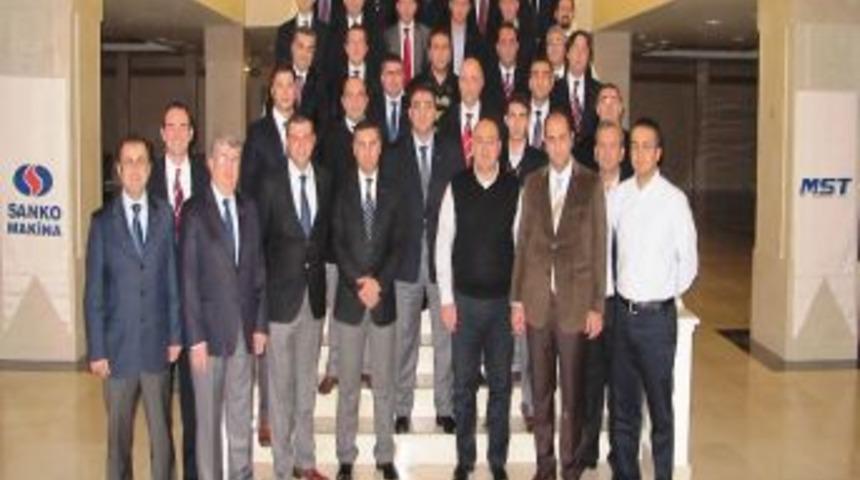 MST'nin satış organizasyonu i&ccedil;in eğitim aldılar