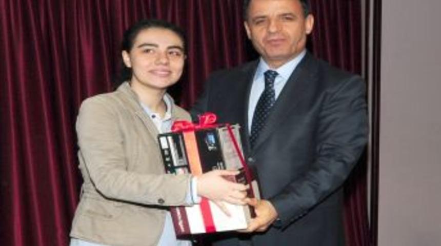 T&uuml;rk&ccedil;e&rsquo;yi en g&uuml;zel kullanan &ouml;ğrenci belli oldu