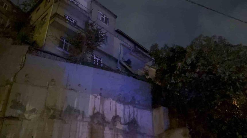 Zonguldak&rsquo;ta iki katlı binada g&ouml;&ccedil;&uuml;k