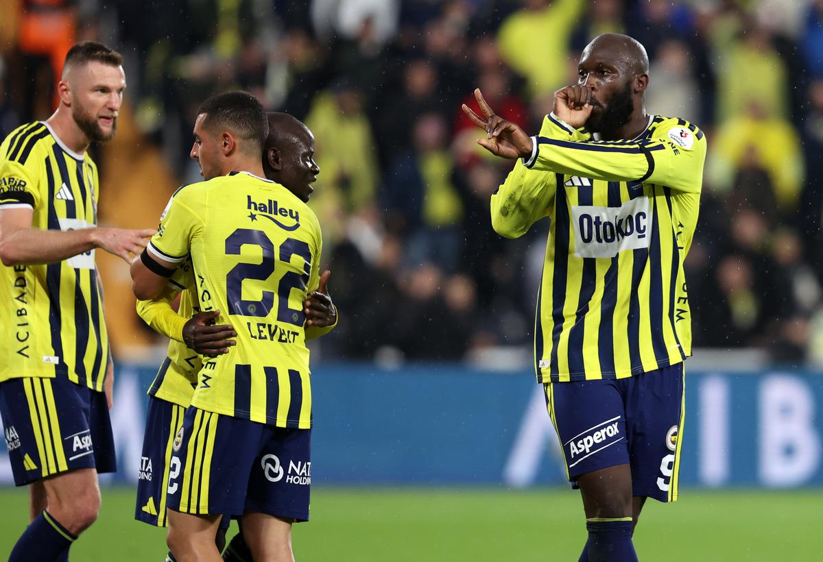 Lukaku siftah yaptı! Yıldız isim Kadıköy de hesabı açtı 1