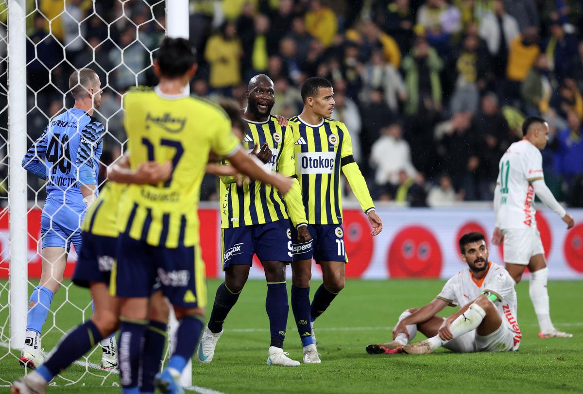 Lukaku siftah yaptı! Yıldız isim Kadıköy de hesabı açtı 2