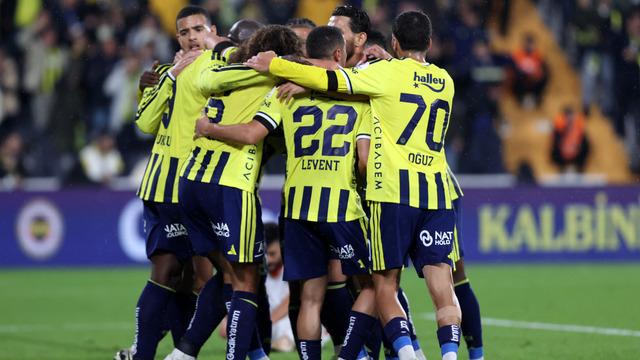 (Özet) Fenerbahçe - Corendon Alanyaspor Maçı Özeti ve Tüm Önemli Anları
