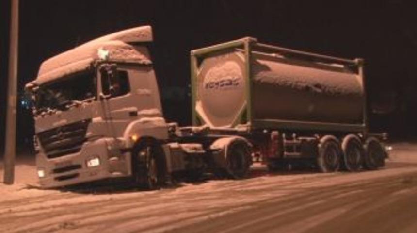 Kar Sakarya'da hayata fel&ccedil; etti