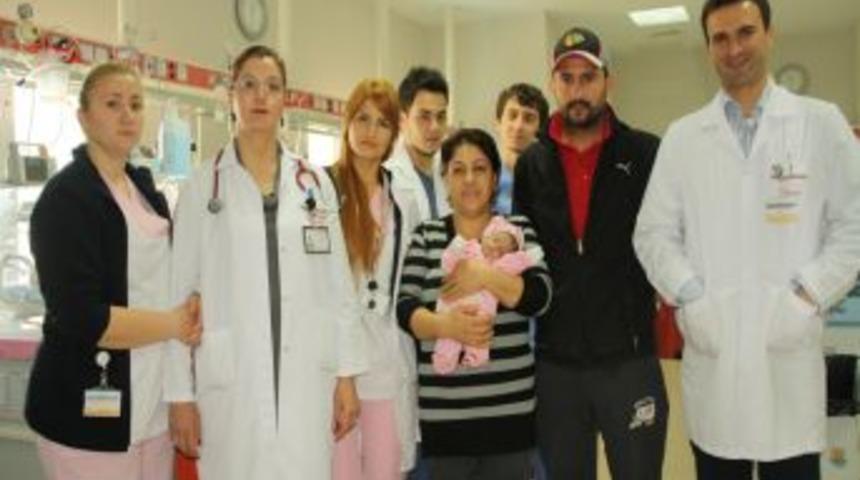 630 gram doğan Filiz bebek hayata tutundu