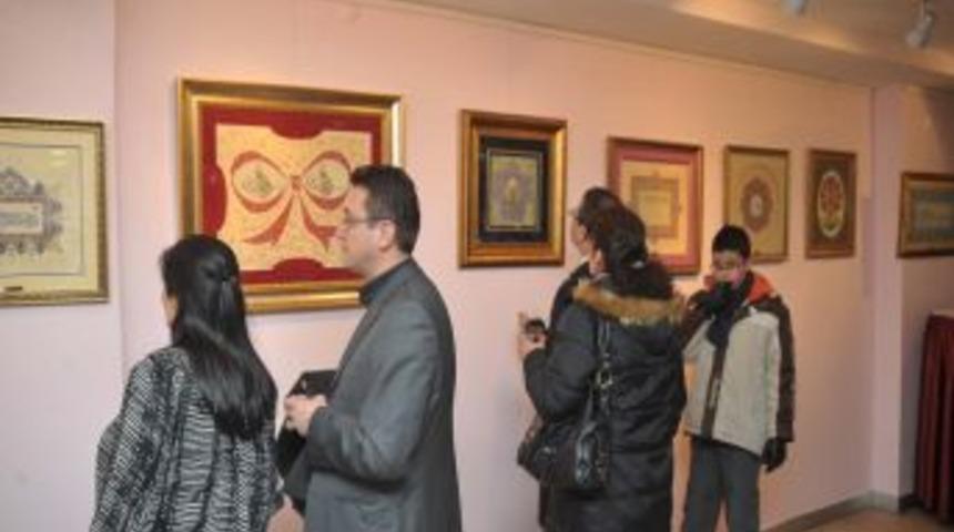 Altındağ Belediyesi Sanat Galerisi'nin sanat&ccedil;ılara desteği s&uuml;rd&uuml;r&uuml;yor