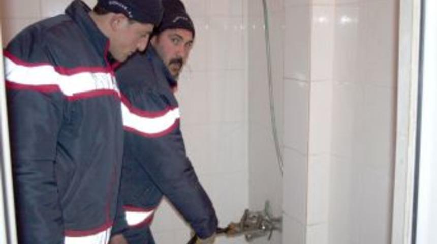 Su şebekelerinin donmasına karşı aboneler uyarıldı