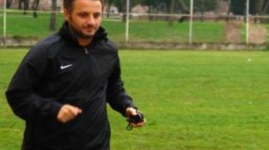 Ey&uuml;pspor İlyas Kahraman&rsquo;la yolları ayırdı