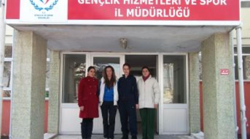 Antren&ouml;rler yetenekleri ortaya &ccedil;ıkaracak.