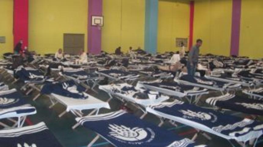 Evsizler spor salonunda misafir ediliyor