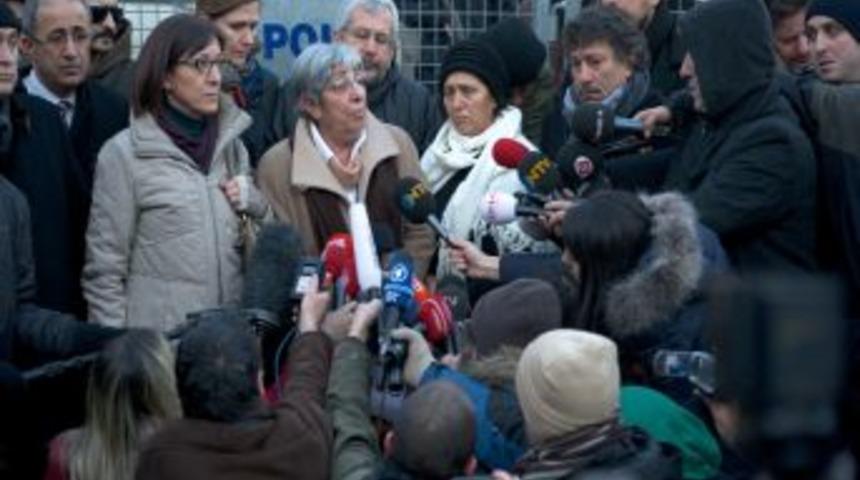 Dink ailesinin avukatı &Ccedil;etin: Bizim i&ccedil;in dava yeni başlıyor