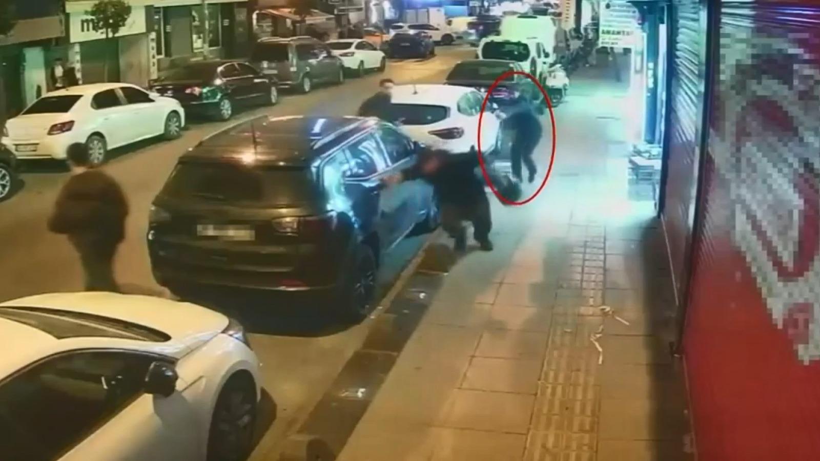 Çıkan kavgada birbirlerini silahla yaraladılar