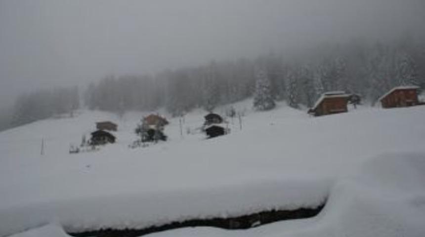 Ayder'de kar kalınlığı 60 cm