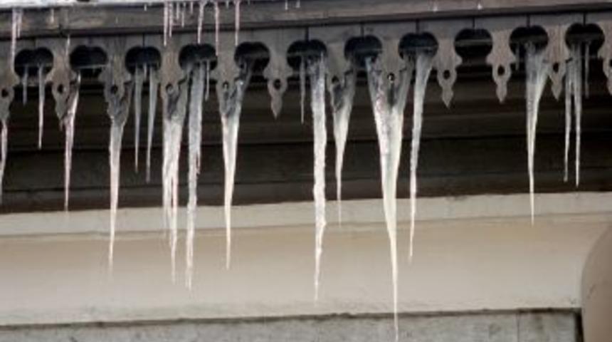 Yılın en soğuk g&uuml;n&uuml;n&uuml; yaşayan Kayseri'de dereceler eksi 19'u g&ouml;rd&uuml;