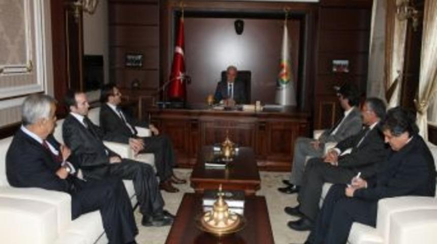 Aldırmaz: Terörü önlemenin yolu spor ve sanattan geçiyor