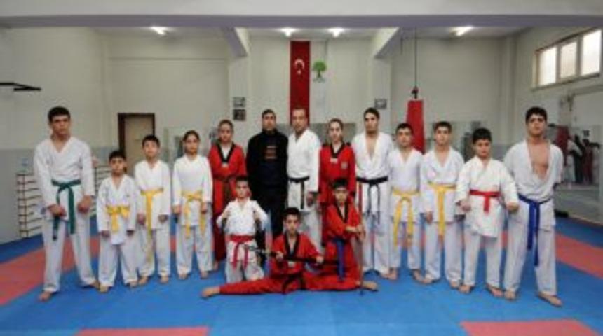 Gaziantep'te ata savunma sanatını öğreniyolar