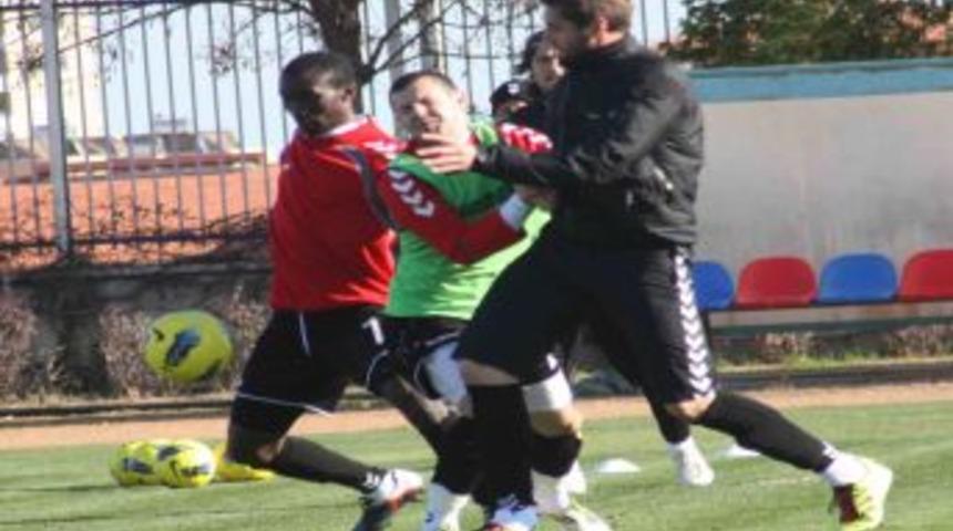 Mersin İdmanyurdu Gaziantep maçından puan bekliyor