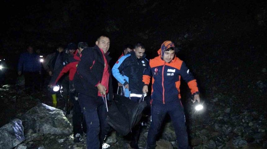Erzurum&rsquo;da balığa giden adam kalp krizi ge&ccedil;irerek hayatını kaybetti