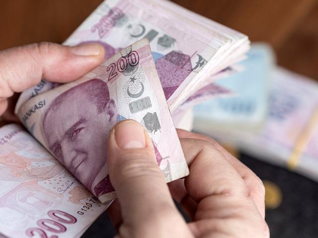 Milyonlarca &ccedil;alışanı ilgilendiriyor: Yıllık izin parasında 5 yıla dikkat