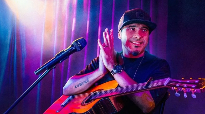 Ferman Akgül Fransa'da olayların ortasında kaldı! 