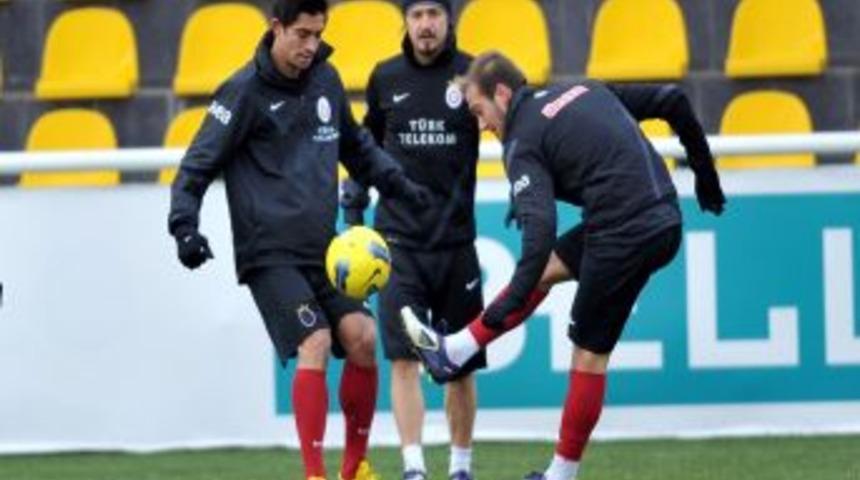 Galatasaray, Eskişehirspor ma&ccedil;ının hazırlıklarını s&uuml;rd&uuml;rd&uuml;
