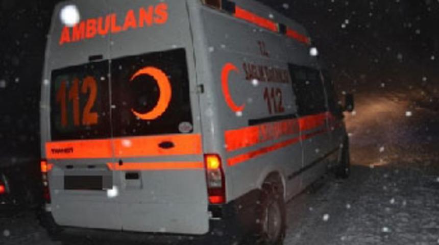 Zonguldak'ta pazar yerinin &ccedil;atısı &ccedil;&ouml;kt&uuml;