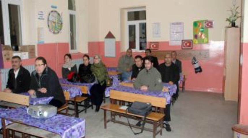 Aydıncık'ta emlak&ccedil;ılık kursu yoğun ilgi g&ouml;r&uuml;yor