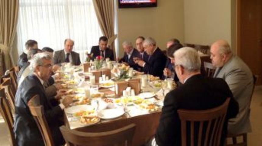 Yağcı: İlk se&ccedil;imde Adana'daki t&uuml;m belediyeleri kazanmak istiyoruz