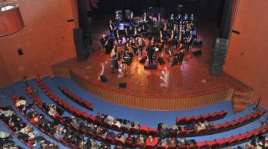 Büyükşehir Belediyesi Kültür Merkezi, iki konsere daha ev sahipliği yapacak