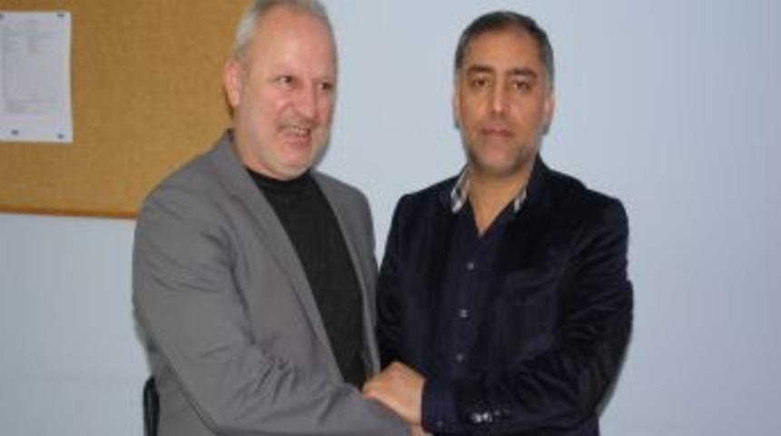 Ey&uuml;pspor&rsquo;da Hasan &Ccedil;elik d&ouml;nemi başladı