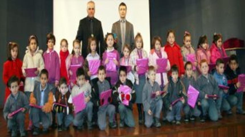 Okuma sevincini kardeş okul &ouml;ğrencileriyle paylaştılar