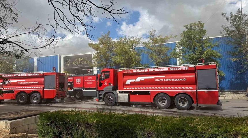Gaziantep&rsquo;te pamuk fabrikasında yangın