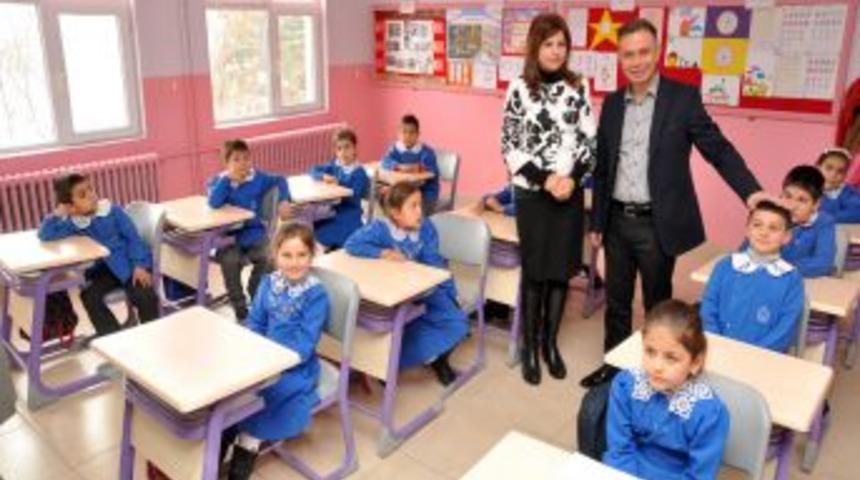 Kazan'da sınıflar el birliği ile yenilendi