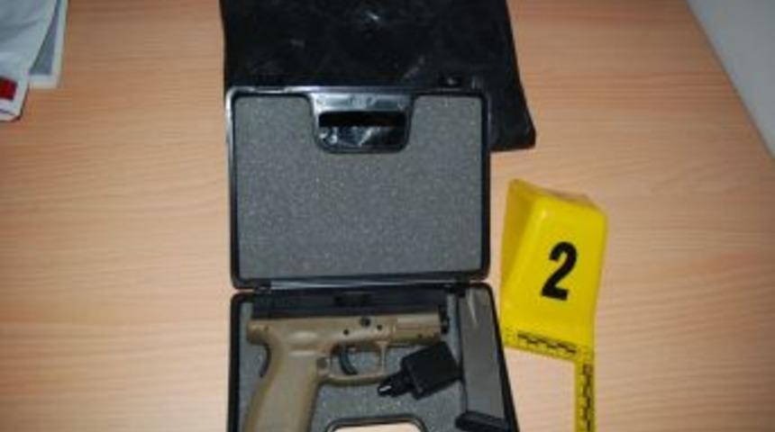 Kızıltepe'de 5 tabanca ele ge&ccedil;irildi