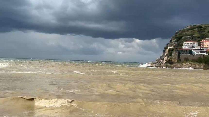 Amasra bir g&uuml;nde 4 mevsimi yaşadı