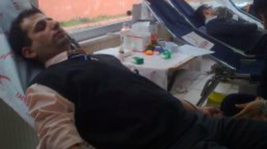 Bartın FEM'den Kızılay'a kan bağışı